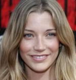 サラ ローマー Sarah Roemer